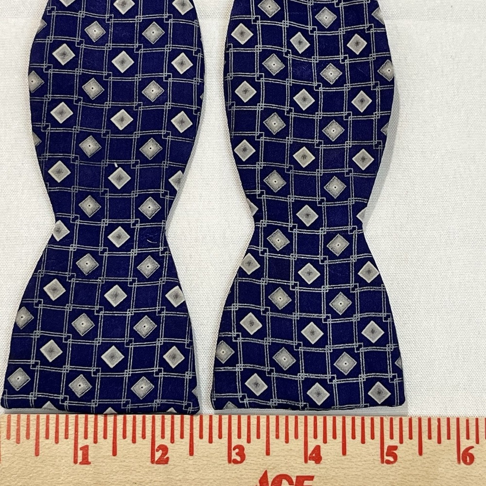 Beau Ties Ltd‎ Silk Blue & Tan Geometric Pattern Adjustable Bow Tie